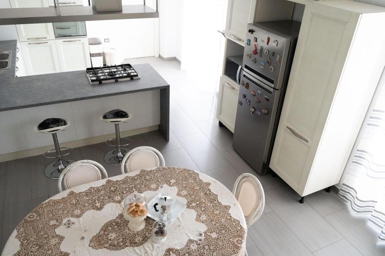 Roy Apartment - Napoli المظهر الخارجي الصورة